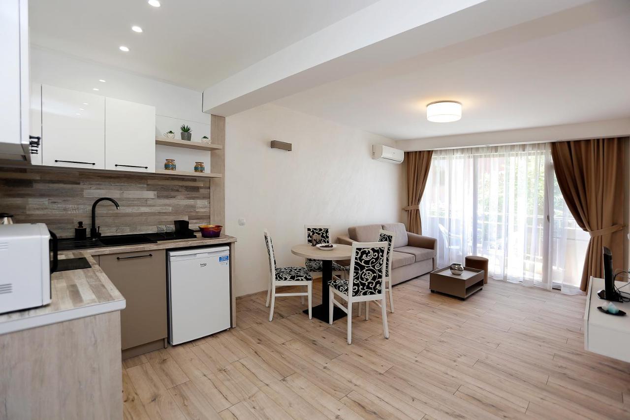 Coral Hotel Pomorie Ngoại thất bức ảnh