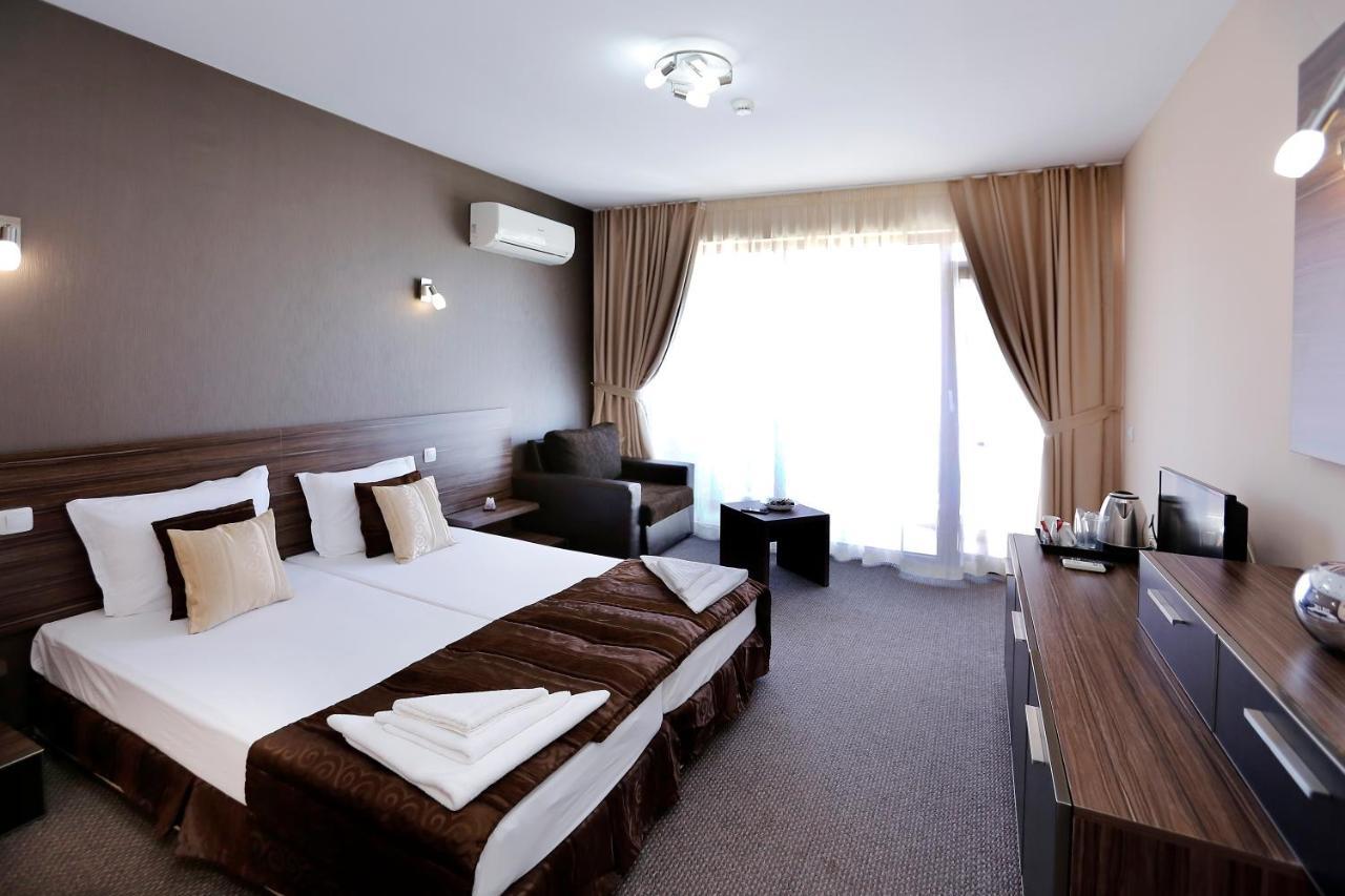 Coral Hotel Pomorie Ngoại thất bức ảnh